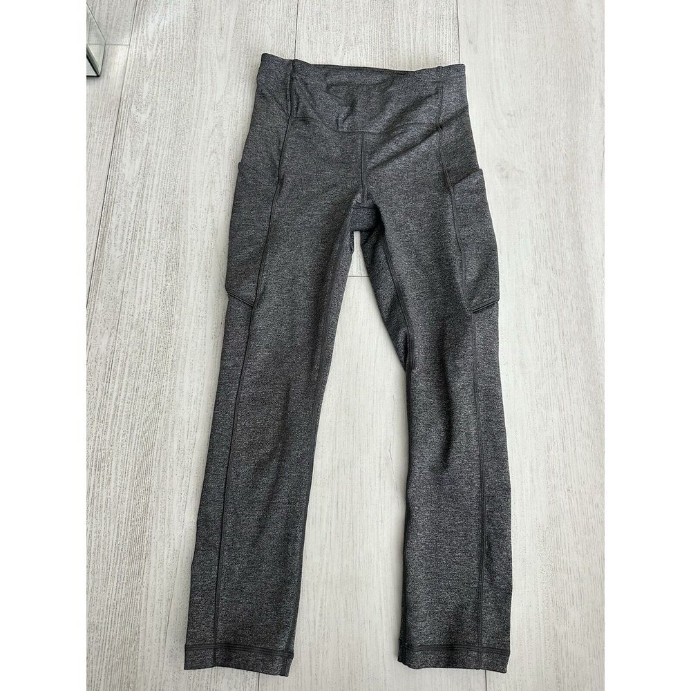 Lululemon Speed‎ Up Crop (21") Heathered Black Sz 2